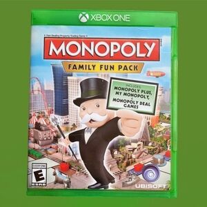 MONOPOLY FAMILY FUN PACK ~ XBOX ONE "THREE GAMES IN ONE"